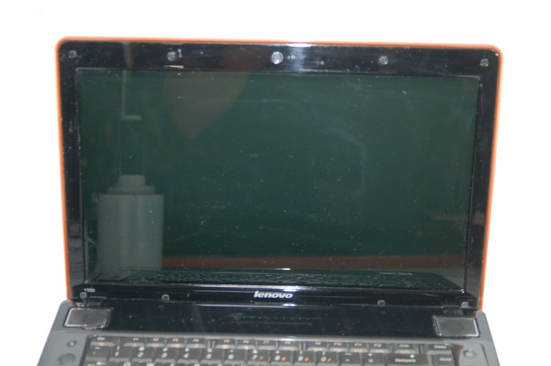 Lenovo Y550 CPU Pentium Dual Core 2GHz 4GB RAM Bad Battery NO HDD gallery