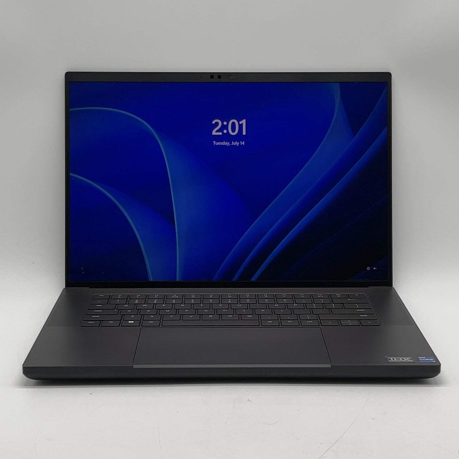 Razer Blade 16 RZ09-0510 16" i9-14900HX 2.2GHz 32GB RAM 2TB SSD GeForce RTX 4090 gallery