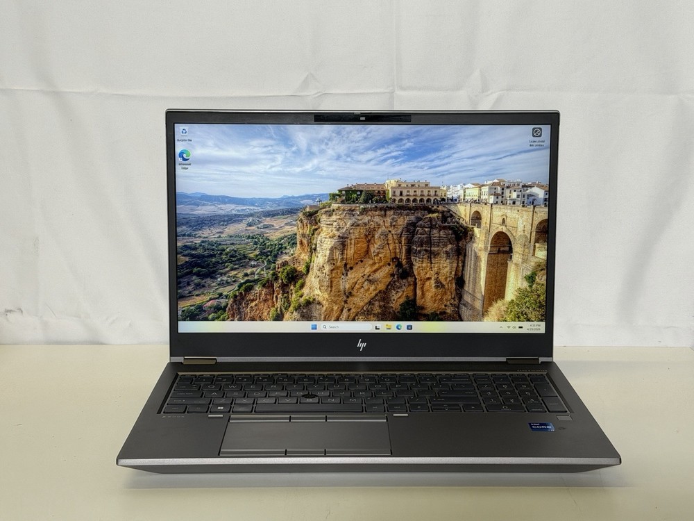 HP ZBook Fury 15 G8 15.6" i7-11850H 32GB 1TB SSD NVIDIA T1200 Win11 Pro