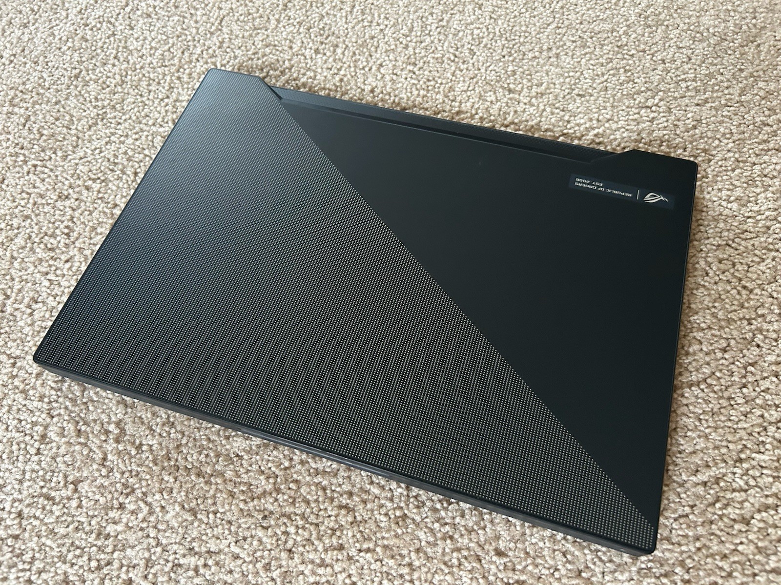 ASUS - Rog Zephyrus M15 15.6" 4k Ultra HD Gaming Laptop GU502LV RTX 2060 gallery