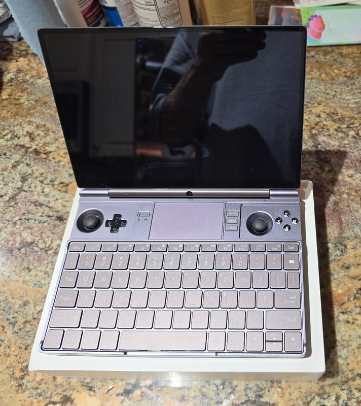 GPD Win Max 2 2025 10.1" Ryzen 7 8840U 32GB 4TB SSD gallery
