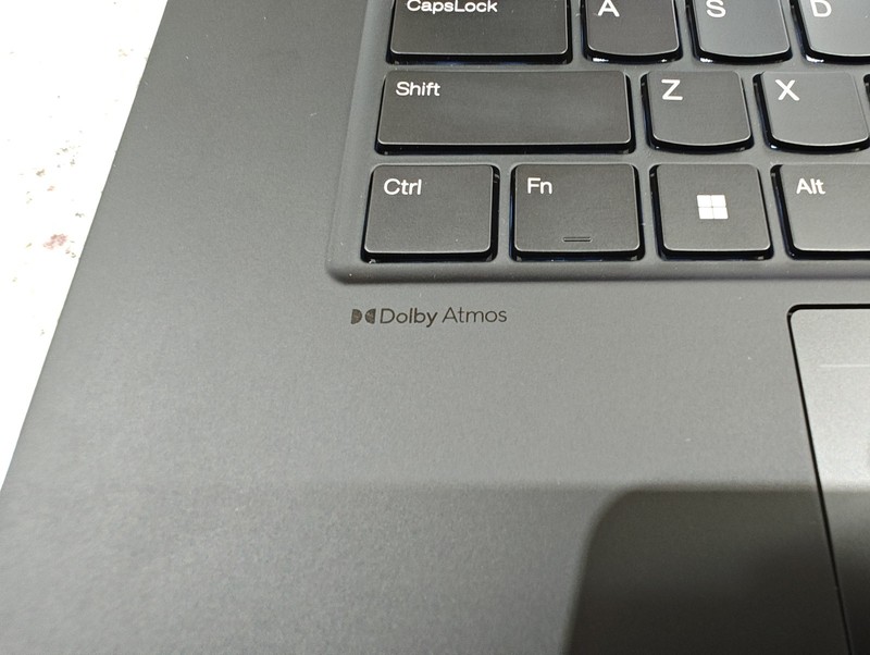 Lenovo ThinkPad P1 Gen 8 (UHD+) --- Ultra 7 255H 32GB RAM 1TB SSD RTX PRO 2000 gallery