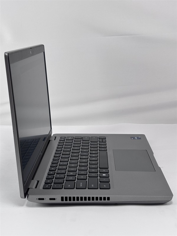 Dell Latitude 5431 14" 16GB 256GB SSD Intel Core i7-1270P Intel Iris Xe 2.2GHz gallery