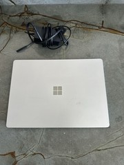 Microsoft Surface Laptop 4 (Intel i5 11th Gen / 16GB RAM / 512 SSD) 13.5in