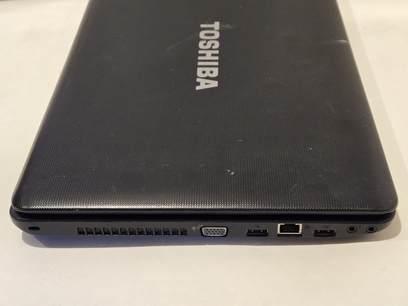 Toshiba Satellite C655-S5049 15.6" Celeron 4GBRam 500GB Linux Mint Actual Photos gallery