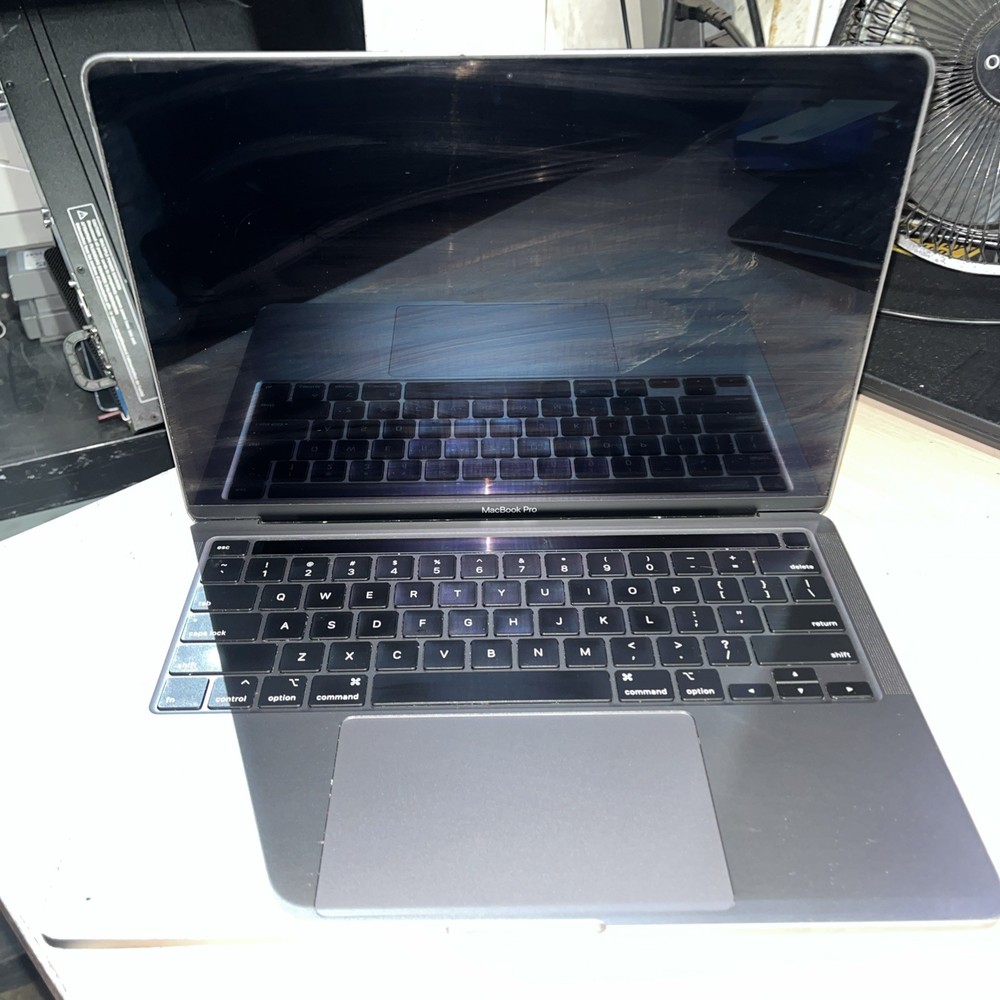 APPLE MACBOOK PRO 13" 2020 2TB CORE I5-8257U 1.4GHZ 8GB RAM 256SSD
