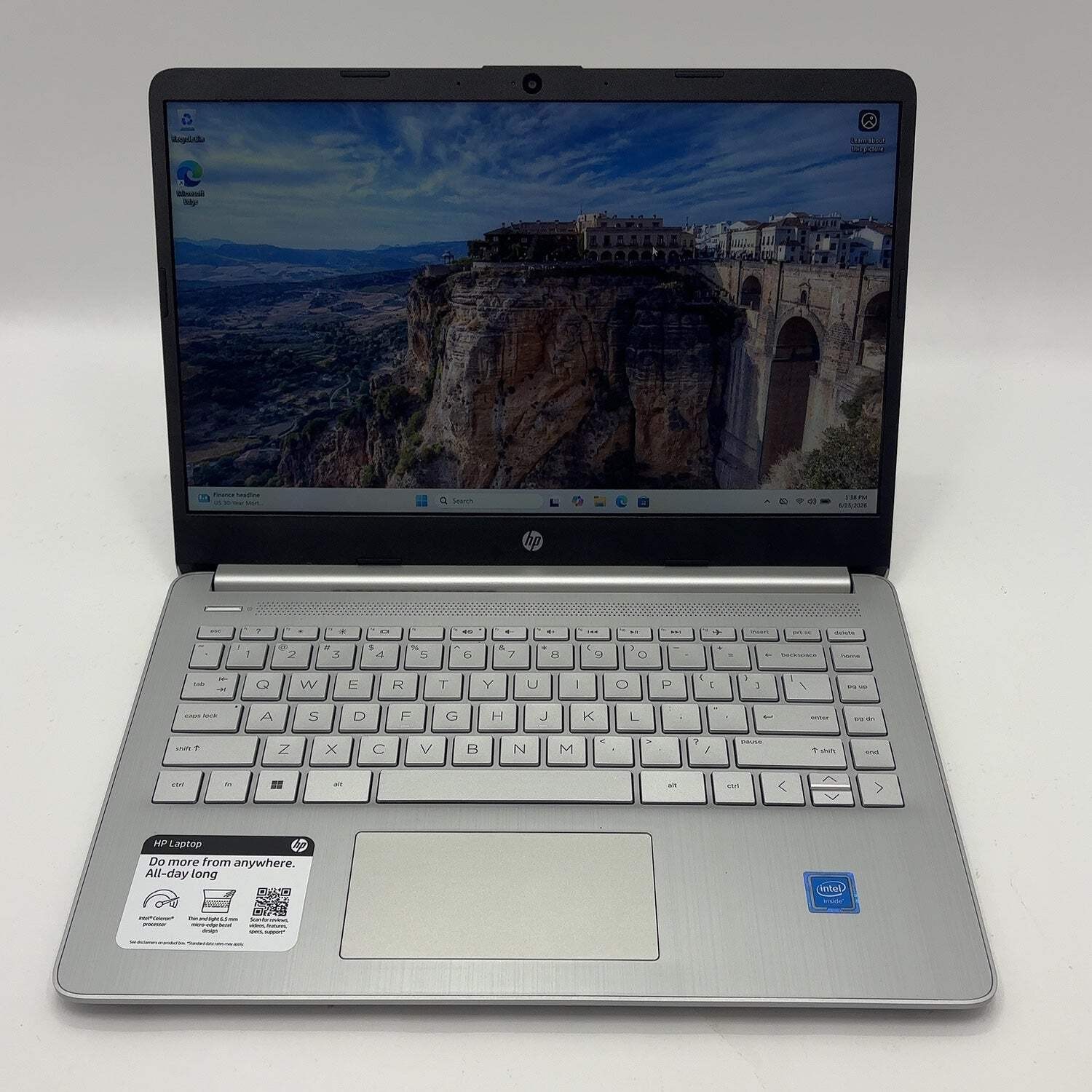 HP Laptop 14-DQ0760DX 14" Celeron N4120 1.1GHz 4GB RAM 128GB SSD gallery