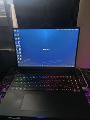 Eluktronics Mech 16 4090 13900HX 32GB 1440p 240Hz 4 Tb Ssd