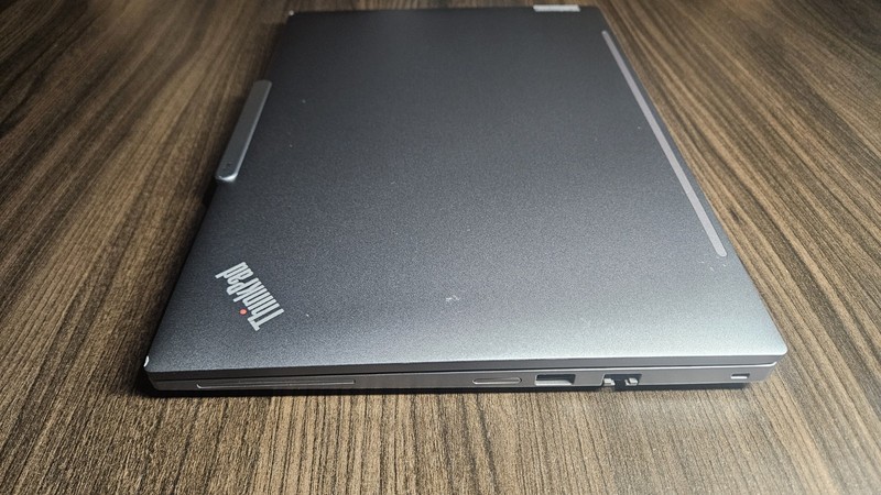 Lenovo ThinkPad T14 Gen 5 | Intel Core Ultra 7 165U | 32GB RAM | 512GB SSD |... gallery