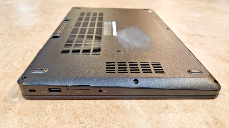 Dell Latitude E5470 14" Quad-Core i5-6300HQ 16GB RAM 128GB SSD Win 11 Laptop gallery