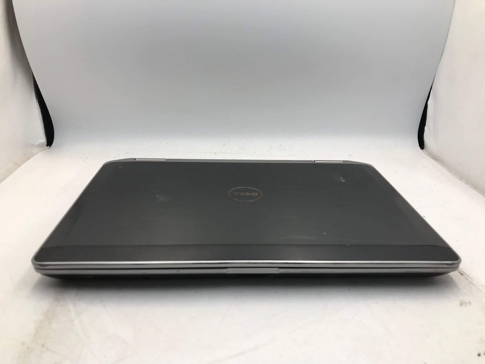 Dell Latitude E6320 Intel Core i5-2540M 13" 2.6 GHz -BOOTS BIOS - MZ gallery