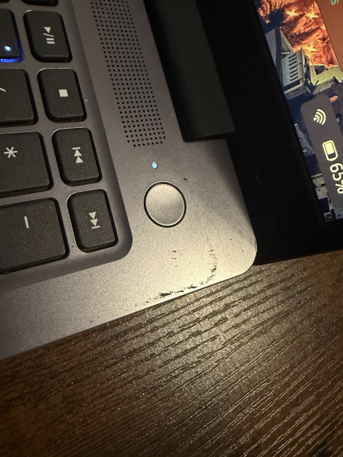 Lenovo ThinkPad Slim 3 15ABR8 16 Gb Ram 512Gb SSD gallery