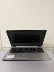 HP Laptop – Unknown if Screen is Good – Intel i3 Gen 7 – No RAM – Read Des