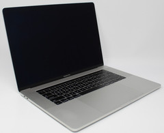 Apple MacBook Pro 15 A1990 2018 i7 8750H @ 2.2 GHz 15″ 256 GB 8 GB Sequoia