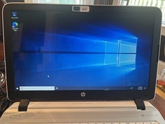 HP 15-P000 CTO 15.6″ Laptop 750GB HD Intel Core i3-4005U 1.70GHz 6GB RAM J3X81AV