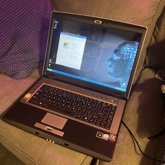Vintage ChemBook EL80 Laptop, Core 2 Duo, Windows XP, 1GB Ram Works