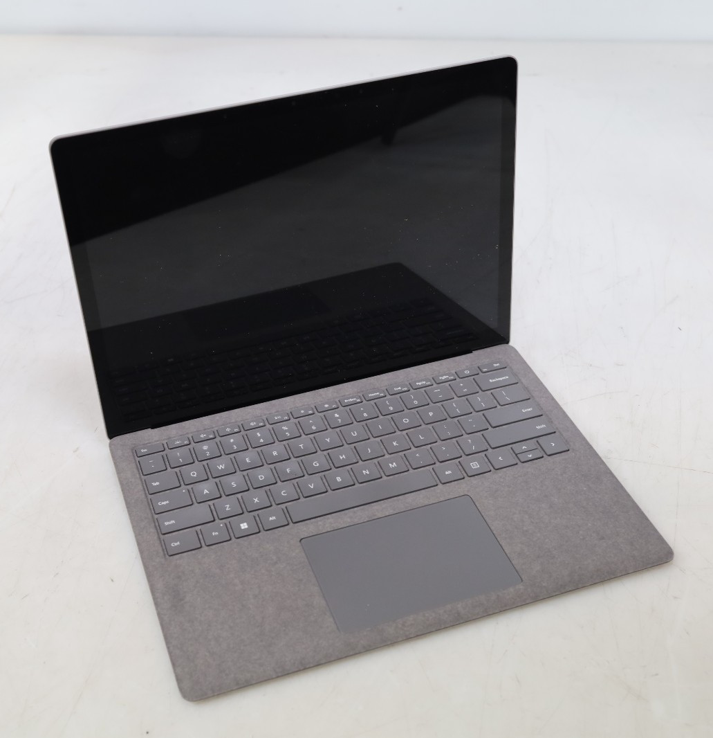 Microsoft Surface Laptop 4 13.5" Touch Ryzen 7 16GB DDR4 256GB SSD No COA OS gallery