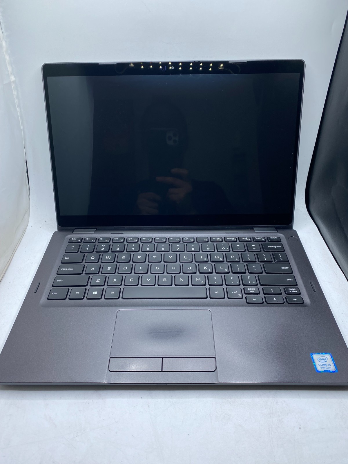 Dell Latitude 5300 2-in-1 13.3" Touch Intel Core i5-8365U 16GB RAM 256GB gallery