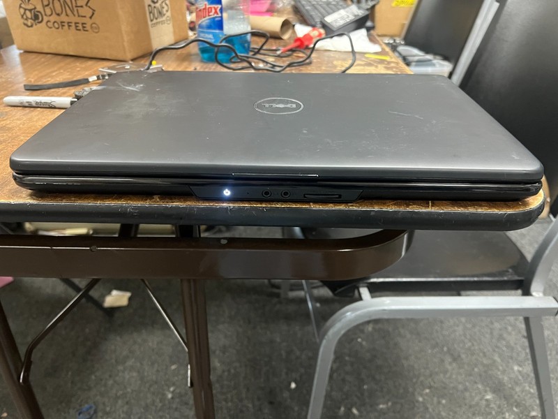 DELL Inspiron 1545 15.6" Core 2 DUO T6400 2.00 GHz 4GB NO HDD NO OS gallery