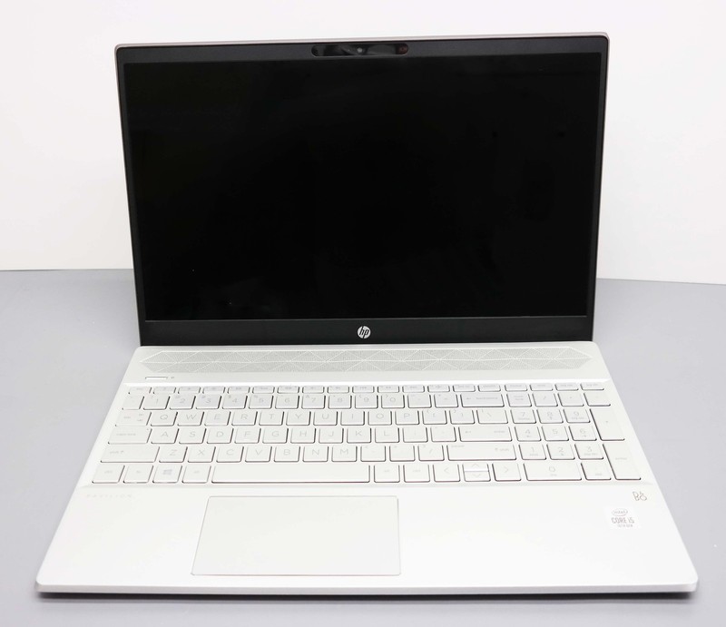 HP Pavilion 15-cs3065st 15.6" Core i5-1035G1 8GB 1TB gallery