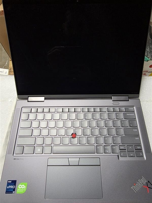 21HRS25T00 LENOVO THINKPAD X1 YOGA Gen8 i7-1270P vPro 32G DDR5 512GB SSD 11P gallery