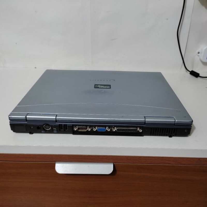 Notebook PC Portatile con Windows XP Pentium 4 Porta Seriale RS232 Floppy 21054 gallery
