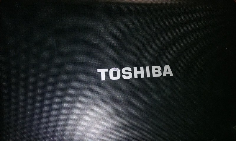 Toshiba Satellite C655-S5082 15.6in. gallery