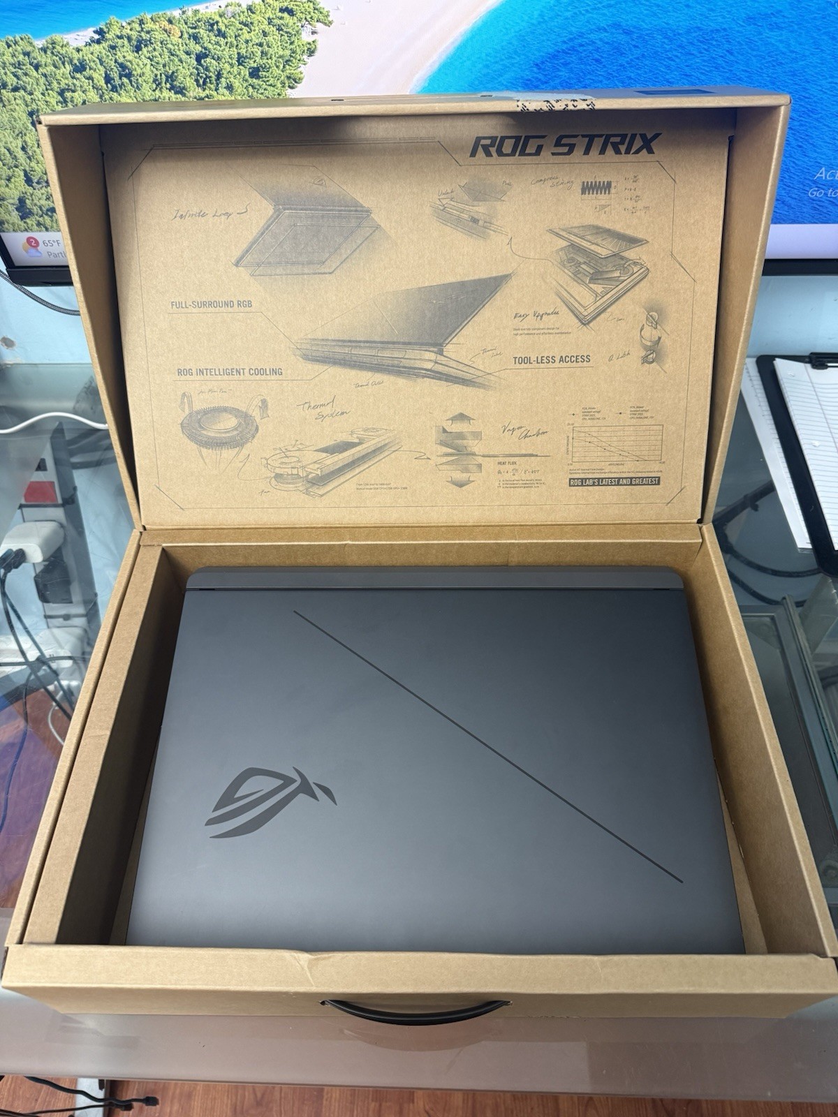 ASUS ROG Strix G18 Gaming Laptop Intel Ultra 9 RTX 5080 (No Ram, No SSD. gallery