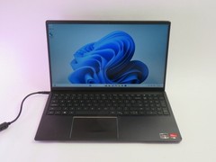DELL INSPIRON 5515 RYZEN 5-5500U 8GB RAM 256GB NVMe AMD RADEON BACKLIT WIN11PRO