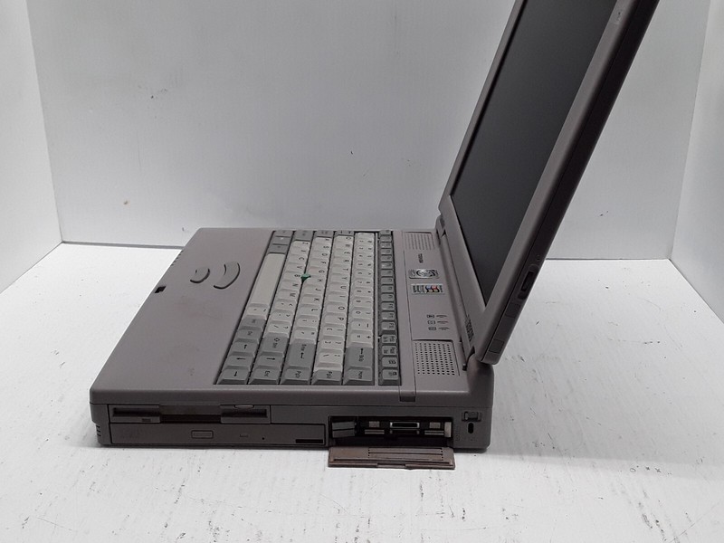 Toshiba Satellite 335CDS gallery