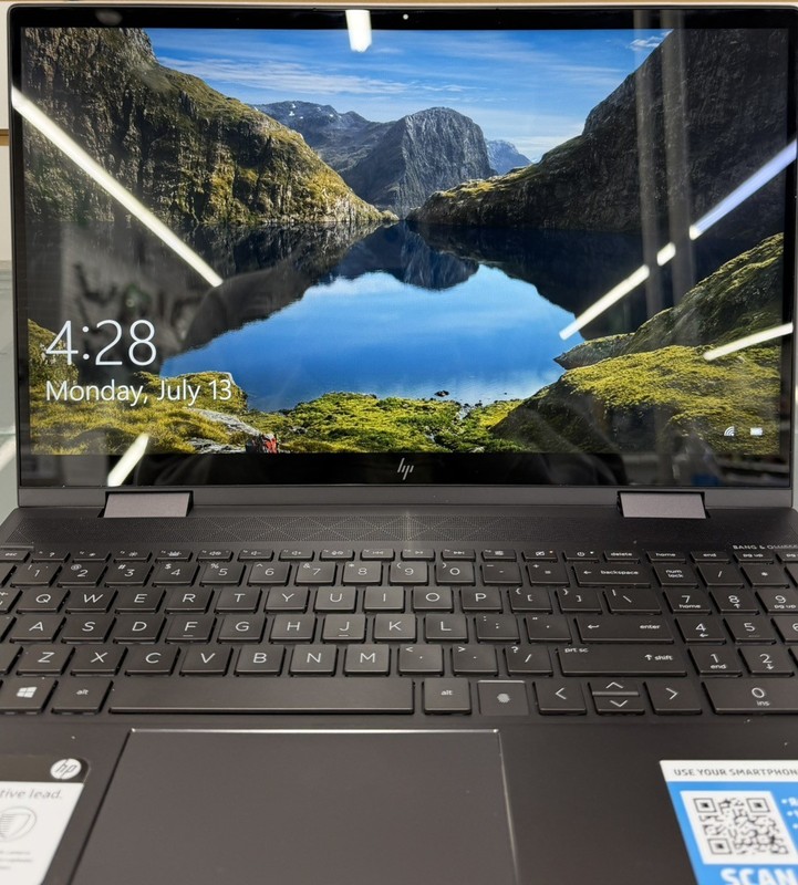 2020 HP Envy x360 2-in-1 Laptop, 15.6" Full HD Touchscreen, AMD Ryze (PD3049410) gallery