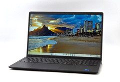 Dell 15 DC15250 Laptop PC FHD Intel i7-13th Gen 16GB Ram 1TB NVMe Win 11 Camera.