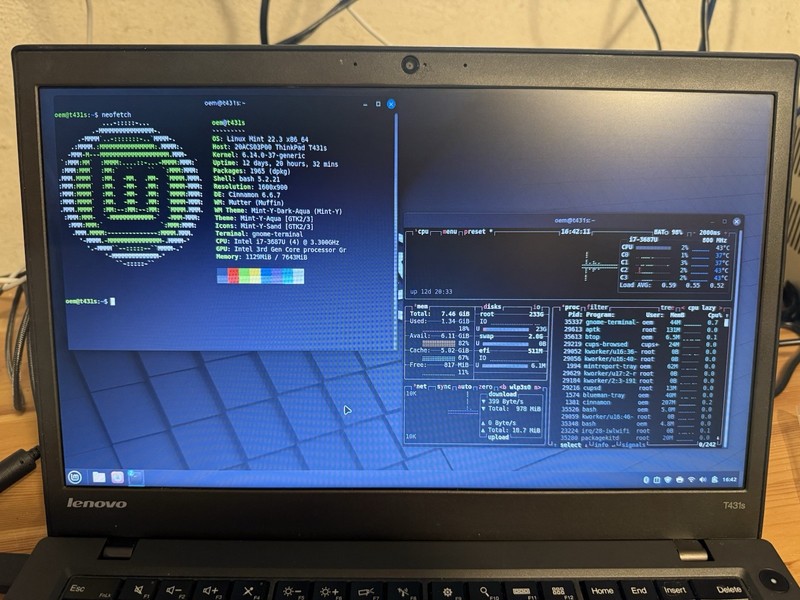 Lenovo ThinkPad T431s Laptop Intel i7 3687u 8GB RAM 256 GB SSD 1600x900 Linux gallery