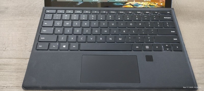 Cheap! Microsoft Surface Pro 6 1796 Commercial i7-8650U 16GB 512GB KBD and DOCK gallery
