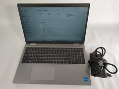 Dell Latitude 5520 Core i5-1135G7 2.40 GHz 16 GB DDR4 512 GB NVMe Windows 11 Pro