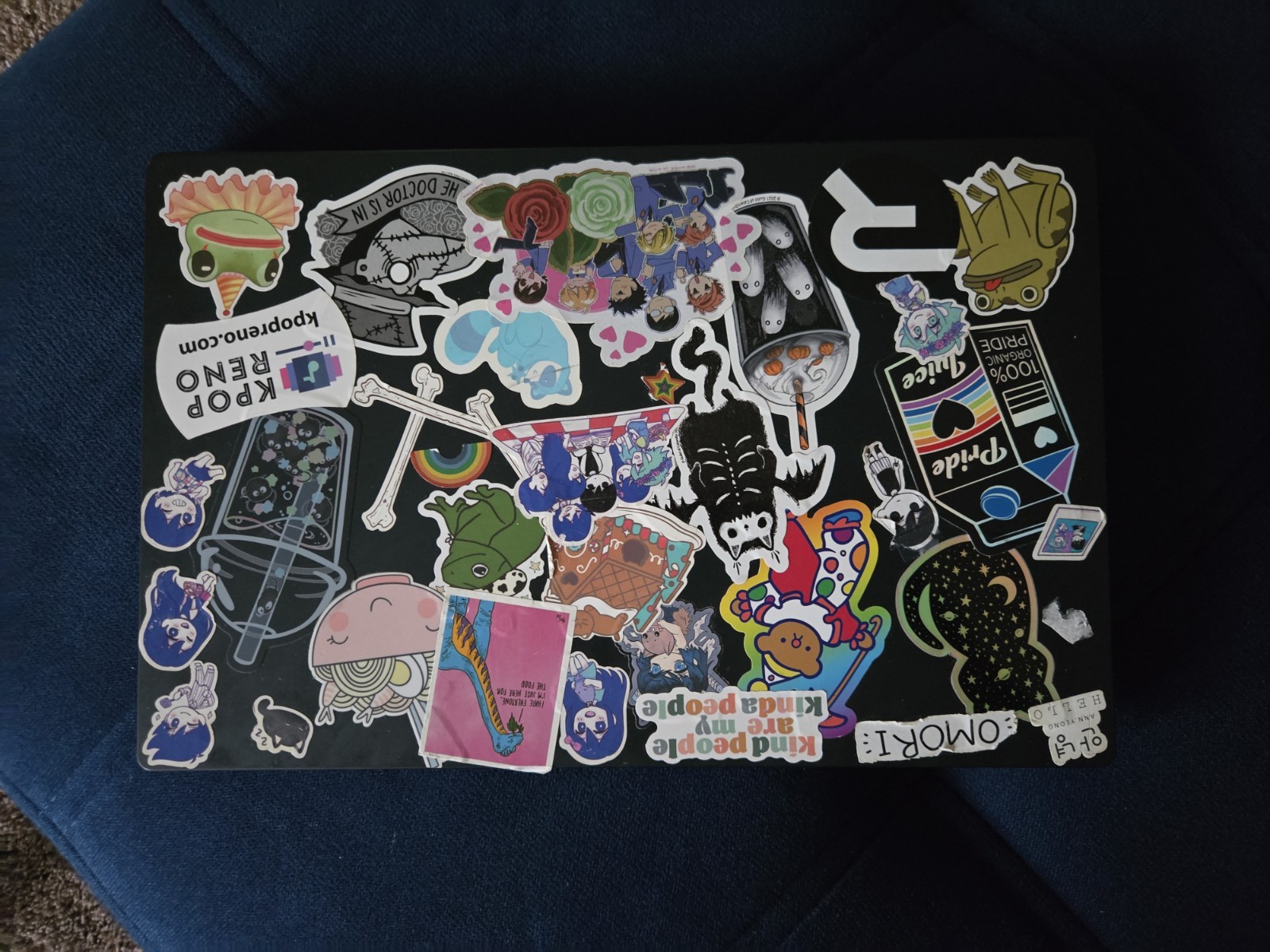 ASUS VivoBook 15 15.6" (64GB eMMC, Intel Celeron N, ‎2.8 GHz, 4GB) Laptop gallery