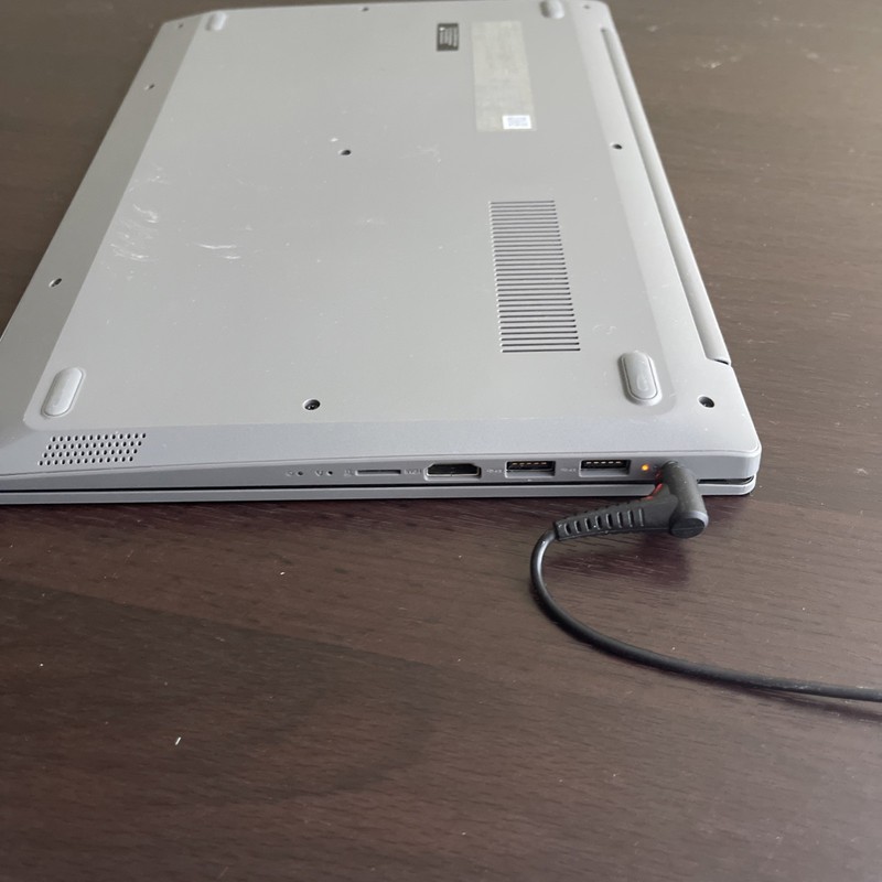 Slightly Used: Lenovo IdeaPad 14" AMD A6-9220e/4GB/64GB Laptop gallery
