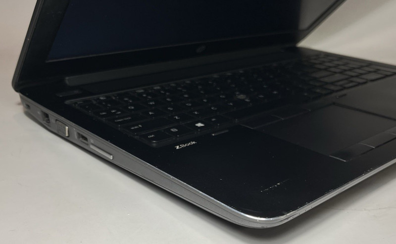 HP ZBook 15 G4 Intel i7-7820HQ - 8GB - 512GB NVMe - 4GB GFX - W11P - 150w A/C gallery