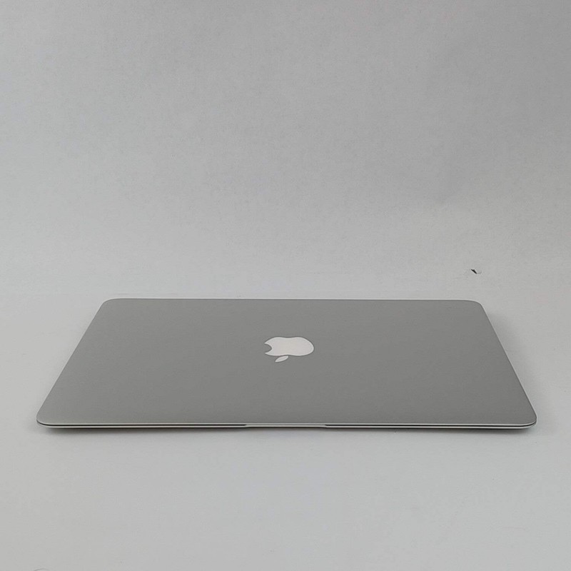 2017 Apple MacBook Air 13.3" i5 1.8GHz 8GB RAM 256GB SSD Silver A1455 gallery
