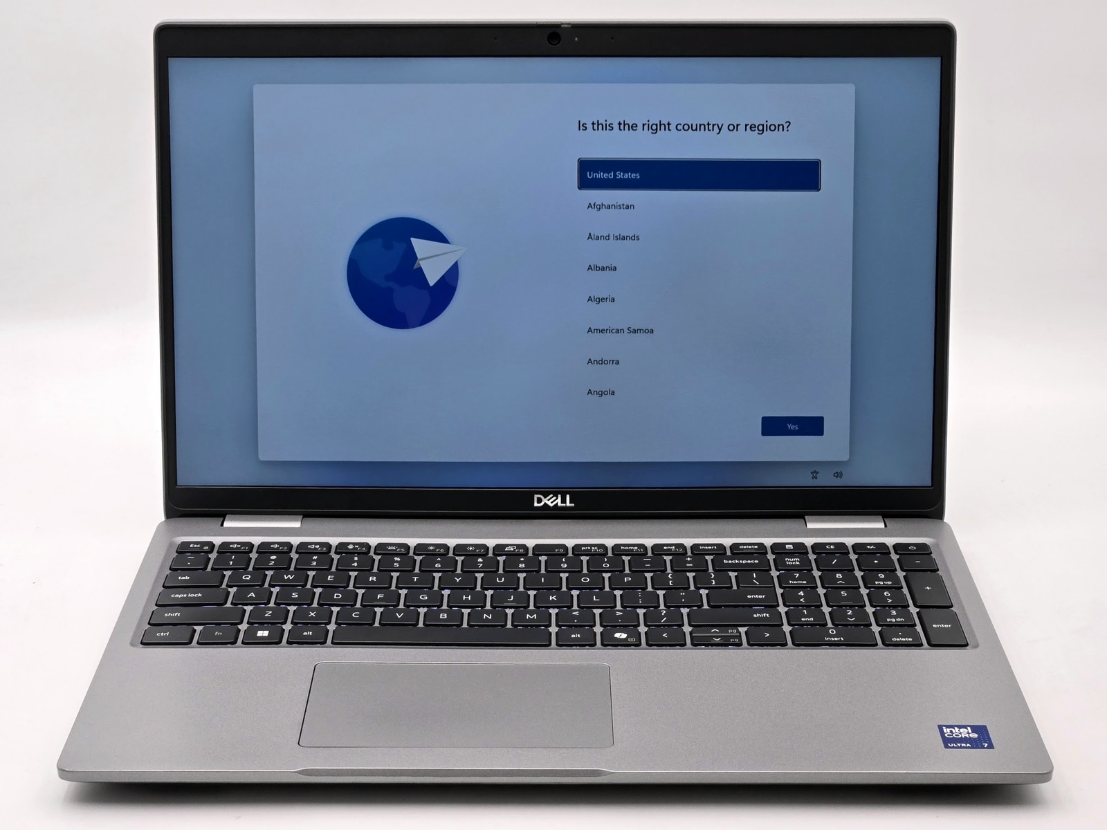 Dell Latitude 5550 15" FHD ULTRA 7 155U 256GB SSD 16GB W11P Webcam Backlit gallery