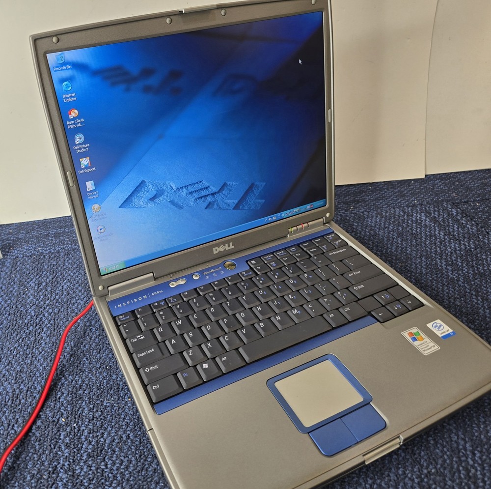 Dell Inspiron 600m Laptop Windows XP Intel M 14" | No Pwr Cable | Read