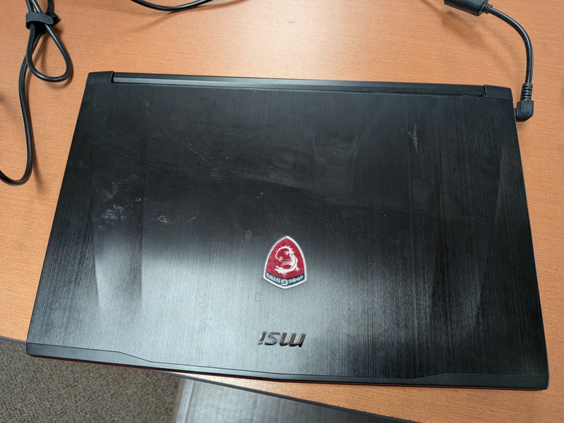 Used MSI Model MS-16J2 15.6" Laptop Intel i7 5700 GTF960M 12GB RAM w/ Charger gallery