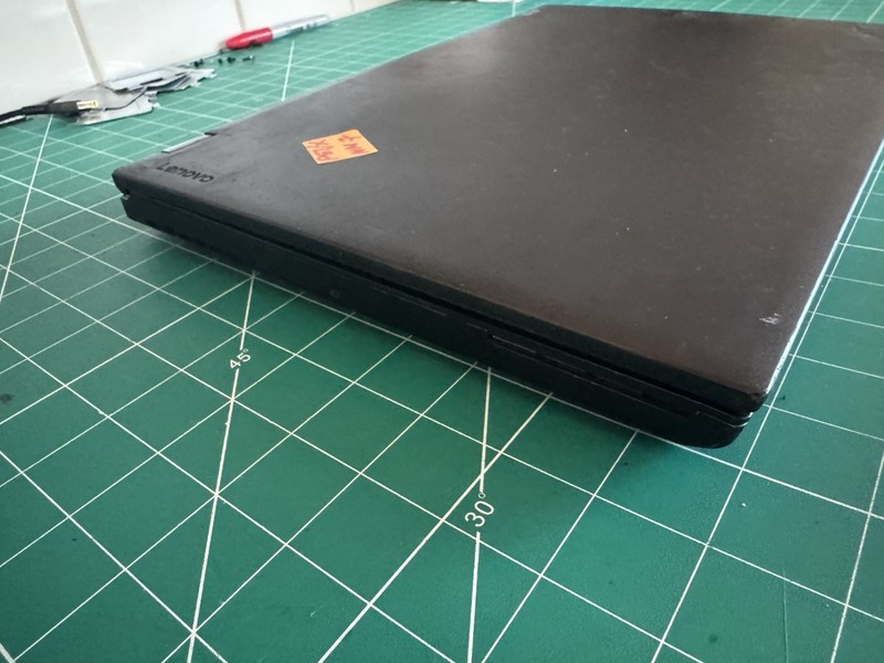 Lenovo Thinkpad P51 Xeon E3-1505M v6 3.0GHz 16GB RAM (NO SSD,AC ADAPTER,OS) gallery
