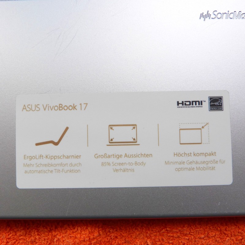 Asus F712 Vivo UltraBook 17" AMD RYZEN 5 POWER l SSD Windows 11 USBC HDMI gallery