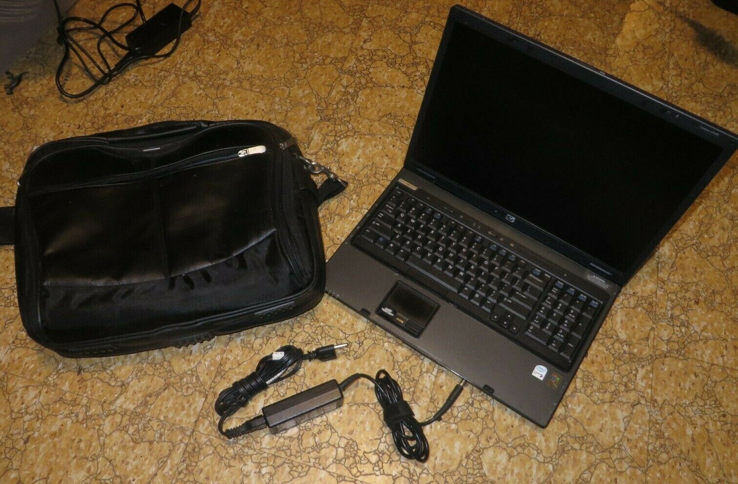 HP Compaq nx9420 (80GB, Intel Centrino Duo 1.66GHz,4GB) Laptop Win10 Enterprise gallery